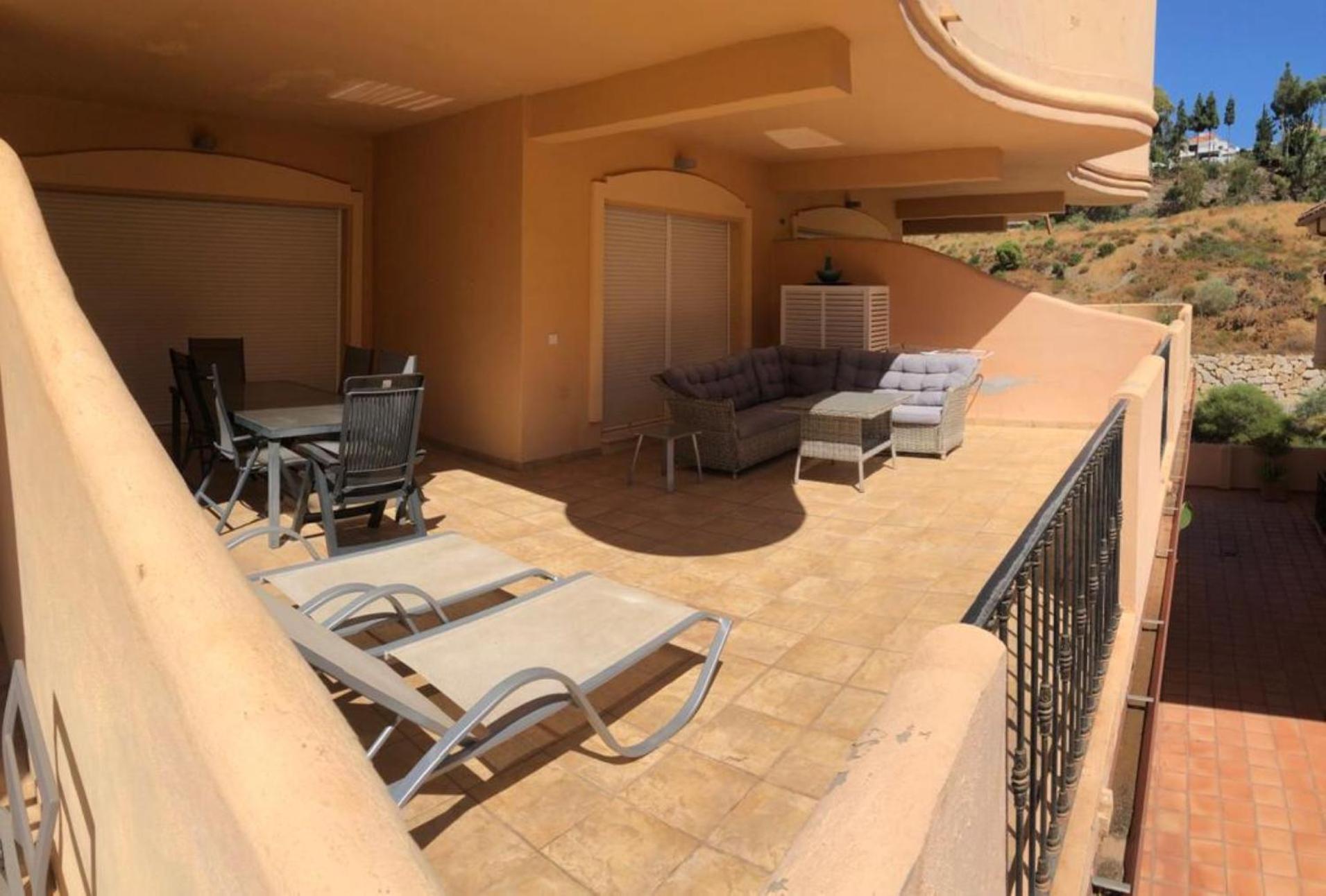 Aloha Hill Club Lluxury 5 Star Golf Resort Near Puerto Banus And Marbella Dış mekan fotoğraf